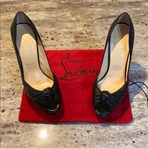 Christian Louboutin peep toe leather pump